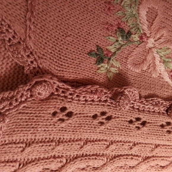 Vintage Sarah Morgan Embroidered mauve Knit Sweater - Picture 5 of 16